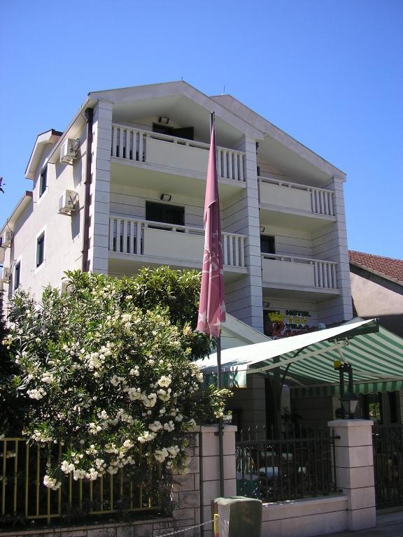 Hotel Villa Royal Tivat Luaran gambar